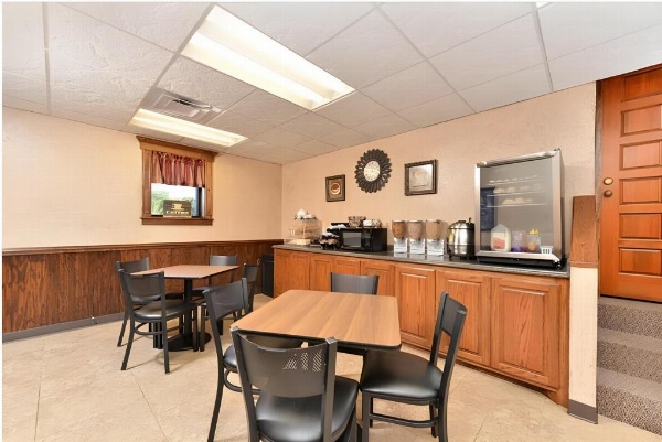 Guest Inn Ardmore image 3